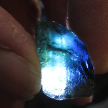 Sapphire mining Australia