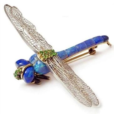 Louis Comfort Tiffany’s Dragonfly Brooch 1904