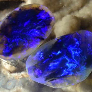 Top 5 Commercial Australian Gemstones Mining Districts