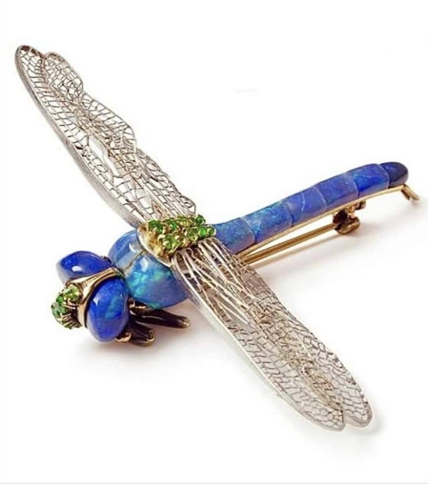  Louis Comfort Tiffany's Dragonfly Brooch 1904